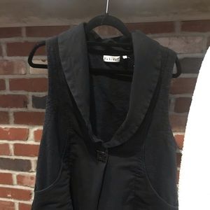 Beautiful black Habitat vest